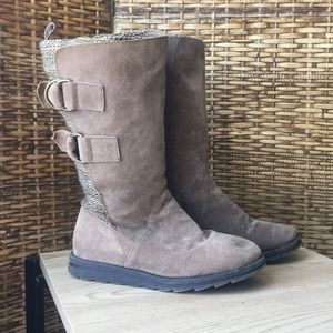 Muk Luks boots